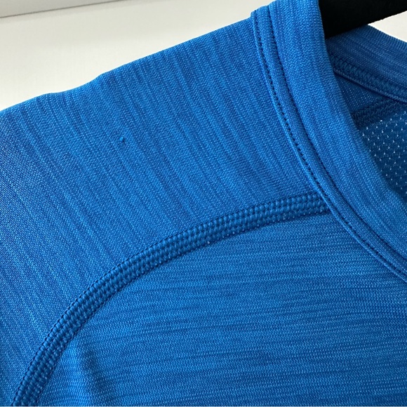 Lululemon Men's Bright Blue Tech Long Sleeve Henley, Size Large - Picture 8 of 8